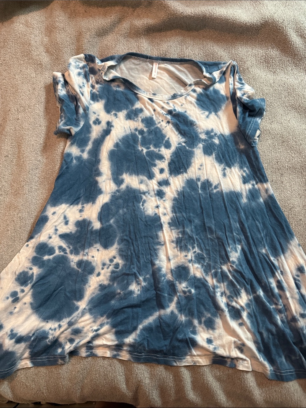Women's Blue Tie-Dye Short Sleeve Tee